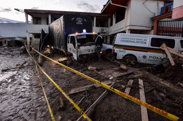 Волна стихии: в Колумбии более 250 человек погибли при сходе селевого потока Волна стихии: в Колумбии более 250 человек погибли при сходе селевого потока