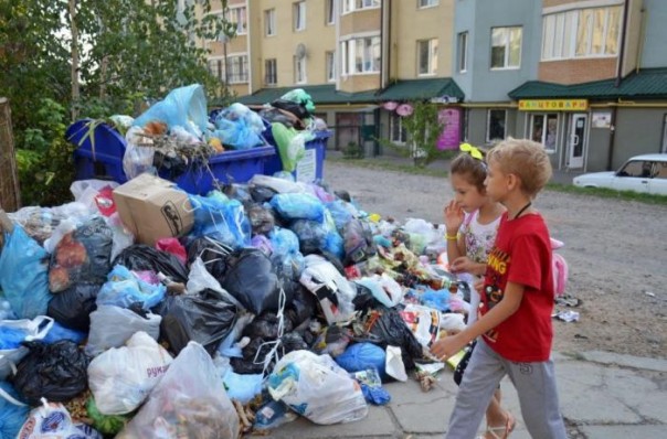 Как Львов стал «мусорным Пьемонтом» Украины?