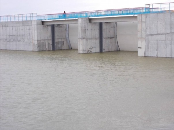 Водная блокада Крыма: В предвкушении гешефта