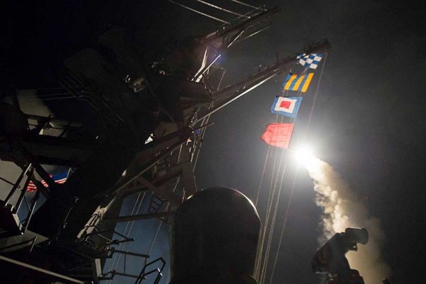 Трамп ответил Асаду за зарин. Трамп ответил Асаду за зарин.