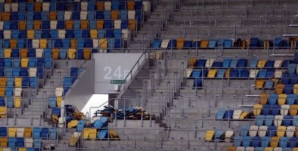 Днище: У нерабов нет денег даже на новые кресла для "Евровидения-2017". Днище: У нерабов нет денег даже на новые кресла для "Евровидения-2017".