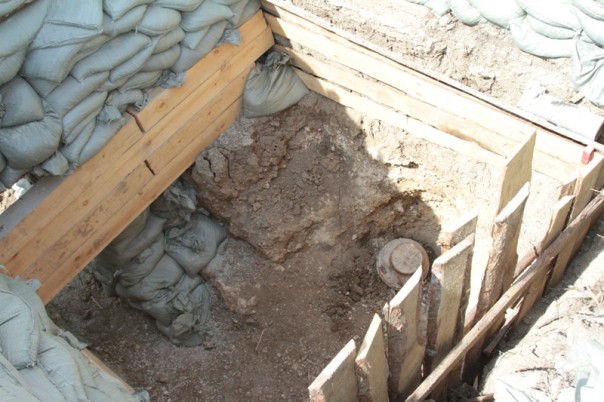 Уникальная операция МЧС: найденная в частном секторе Севастополя немецкая авиабомба успешно обезврежена Уникальная операция МЧС: найденная в частном секторе Севастополя немецкая авиабомба успешно обезврежена