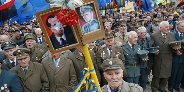 Привет полякам: Вслед за обстрелом консульства Польши на Волыни объявили "Год УПА"