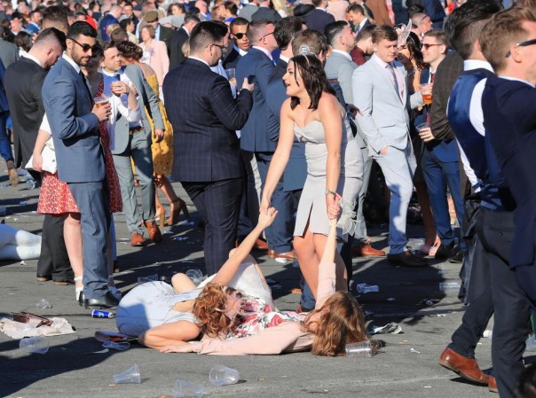 Учитесь, ватники, как отдыхают настоящие бараны и баронесы, сэры и серихи