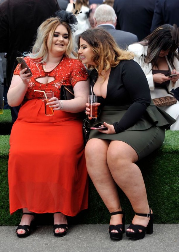 Учитесь, ватники, как отдыхают настоящие бараны и баронесы, сэры и серихи