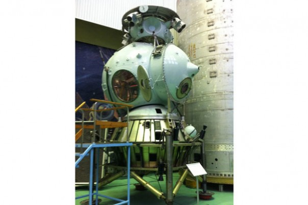 День космонавтики: герои СССР летали в зимних шапках а-ля «Армагеддон»