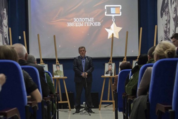 Сводка от МО ДНР 12 апреля 2017. На складе боеприпасов укрофашистов под Ясиноватой прогремел взрыв Сводка от МО ДНР 12 апреля 2017. На складе боеприпасов укрофашистов под Ясиноватой прогремел взрыв