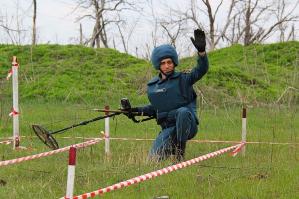 Сводка от МО ДНР 13 апреля 2017. Укрофашисты почти 60 раз нарушили режим тишины, с утра за три часа шесть раз нарушили «пасхальное перемирие» Сводка от МО ДНР 13 апреля 2017. Укрофашисты почти 60 раз нарушили режим тишины, с утра за три часа шесть раз нарушили «пасхальное перемирие»