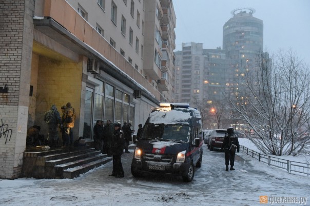 ЧП в Питере! Подростку оторвало кисть руки сработавшее взрывное устройство: «Что-то поднял у библиотеки»