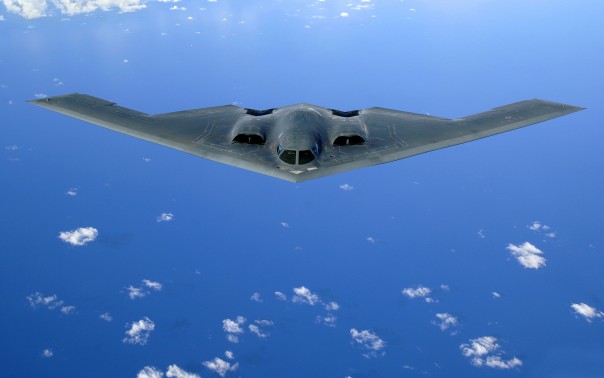 B-2 «Spirit»: как случайные кадры стратега уничтожают миф о невидимости