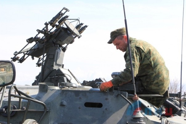 Сводка от НМ ЛНР 14 апреля 2017. Укрофашисты за неделю выпустили по территории Республики 464 боеприпаса Сводка от НМ ЛНР 14 апреля 2017. Укрофашисты за неделю выпустили по территории Республики 464 боеприпаса