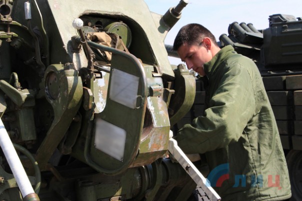 Сводка от НМ ЛНР 14 апреля 2017. Укрофашисты за неделю выпустили по территории Республики 464 боеприпаса Сводка от НМ ЛНР 14 апреля 2017. Укрофашисты за неделю выпустили по территории Республики 464 боеприпаса