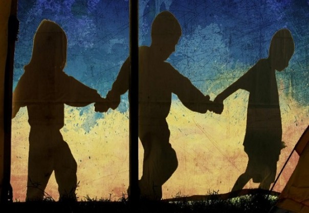 Даже дети бегут из украинского мордора и от крававого пастора Даже дети бегут из украинского мордора и от крававого пастора