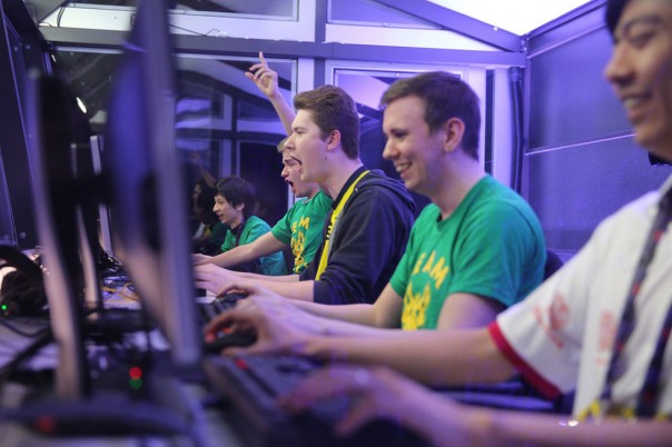 Киберспорт в России признан равным футболу, хоккею и баскетболу