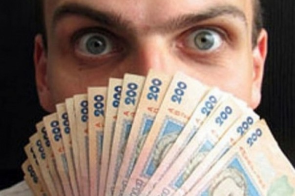 Петля затянулась: Украинцев ждёт налог на всё