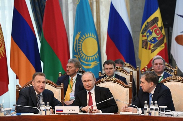 Саммит ЕАЭС в Бишкеке: о чем говорили семь президентов. Ростислав Ищенко