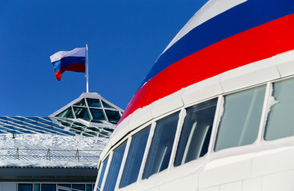 Минобороны показало уникальную военную базу "Арктический трилистник" Минобороны показало уникальную военную базу "Арктический трилистник"