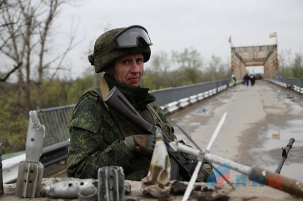 Сводка от НМ ЛНР 18 апреля 2017. Киев вновь сорвал разведение сил. Брифинг уполномоченного представителя ЛНР на переговорах в Минске В. Дейнего