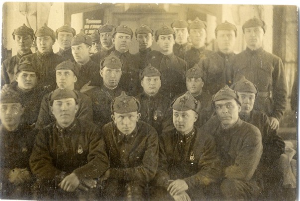 Курсант Леонид Брежнев Курсант Леонид Брежнев