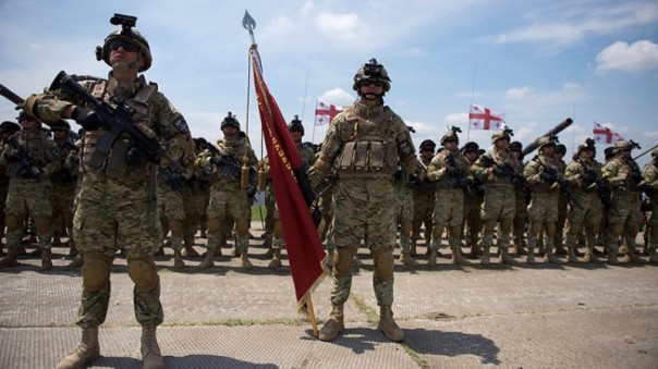 Кричали робкие грузины. Об истерике Тбилиси от вида Лаврова в Абхазии