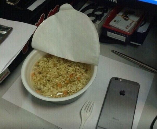 Понты дороже денег! Правдивая история о том, кому и зачем нужен айфон Понты дороже денег! Правдивая история о том, кому и зачем нужен айфон