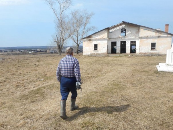"Ельцин дал нам свободу!" vs "А потом мы поняли, что нас обманули"