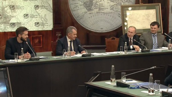 Ангелы поедают чертей: Путин увидел в жизни подводного мира сходство со своей работой