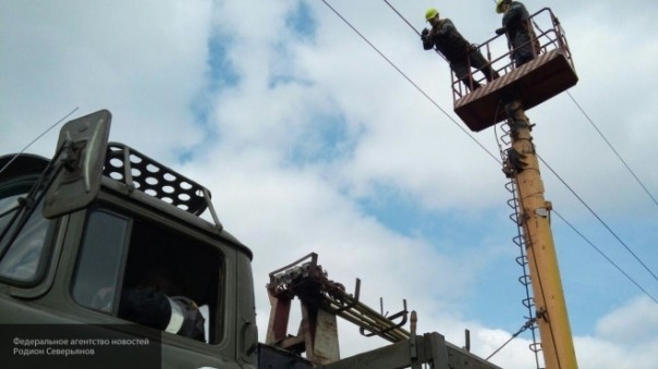 О том, зачем Киев отключил электричество в ЛНР. Ростислав Ищенко