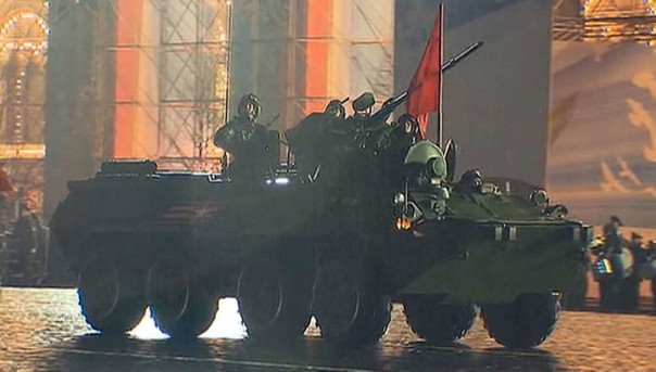 В Москве прошла первая репетиция Парада Победы