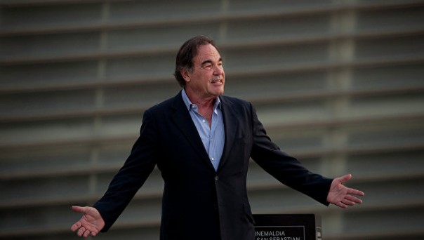 Оливер Стоун снимет фильм о Путине