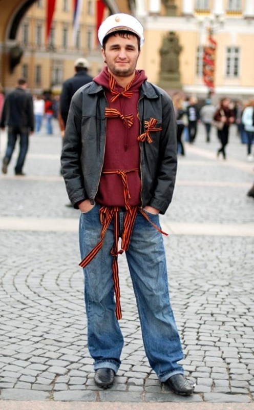 Как «георгиевскую ленточку» НЕ НУЖНО использовать. Имейте уважение! Как «георгиевскую ленточку» НЕ НУЖНО использовать. Имейте уважение!