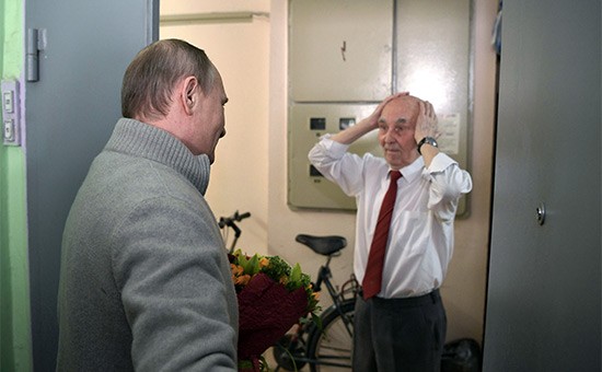 Путин навестил экс-резидента, под началом которого работал в Дрездене