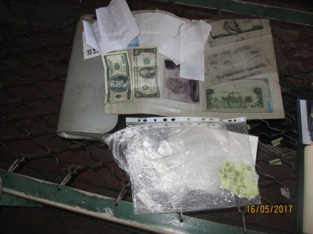 В Черкассах администрация колонии крышевала подпольную типографию фальшивомонетчиков