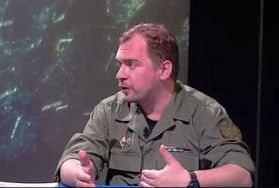 Мы своих не сдаем