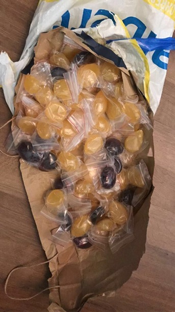 Доколе Киев будет грабить "Янтарную Народную Республику"? На Львовщине задержали контрабанду янтаря в ЕС Доколе Киев будет грабить "Янтарную Народную Республику"? На Львовщине задержали контрабанду янтаря в ЕС