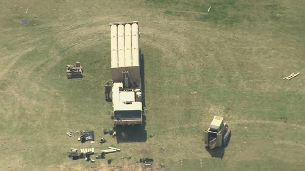 Позиции систем заатмосферного перехвата ракет THAAD в южнокорейской провинции Кенсан-Намдо Позиции систем заатмосферного перехвата ракет THAAD в южнокорейской провинции Кенсан-Намдо