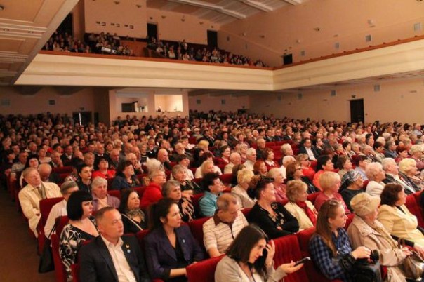 Сводка от НМ ЛНР 4 мая 2017. Жители Георгиевки открыли памятные доски учителям, погибшим в результате агрессии Киева Сводка от НМ ЛНР 4 мая 2017. Жители Георгиевки открыли памятные доски учителям, погибшим в результате агрессии Киева