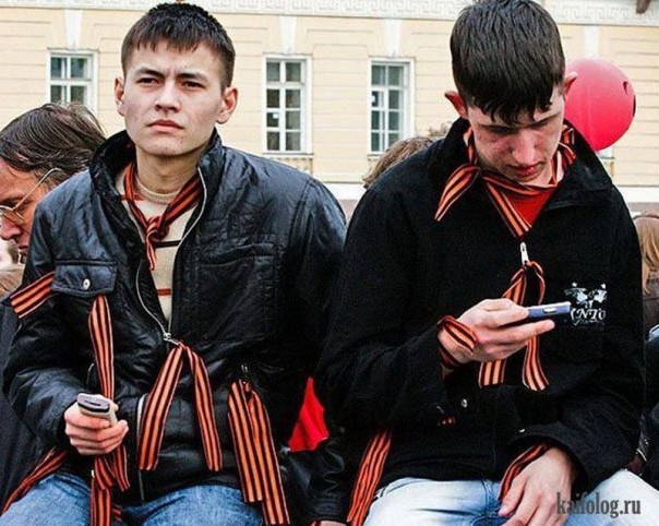 Как «георгиевскую ленточку» НЕ НУЖНО использовать. Имейте уважение! Как «георгиевскую ленточку» НЕ НУЖНО использовать. Имейте уважение!