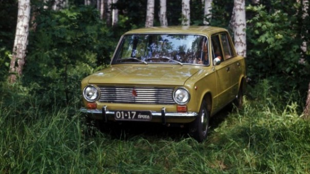 Калека, шаланда и ведровер: народные прозвища Москвича, Волги и Жигулей