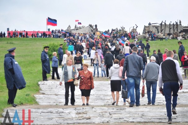 День Победы на Саур-Могиле