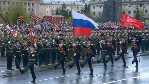 Россия отмечает День Победы: география торжественных шествий