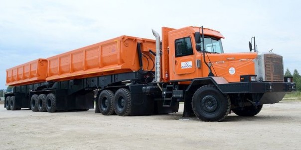 Алмазовоз для Якутии: 130-тонный самосвальный автопоезд ТОНАР-45252