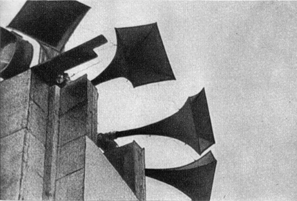 Враг будет загнан в "Твиттер" и окончательно разбит! Александр Роджерс