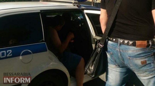 В Одесской области хрюмберг из АТЫ накинулся на мужчину в футболке с Путиным В Одесской области хрюмберг из АТЫ накинулся на мужчину в футболке с Путиным