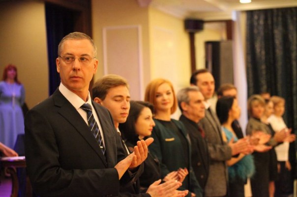 В жюри первенства ДНР по спортивным бальным танцам участвуют судьи из подконтрольных Украине городов Донбасса