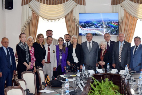 Зрада иностранная! Как преобразился Крым глазами иностранца