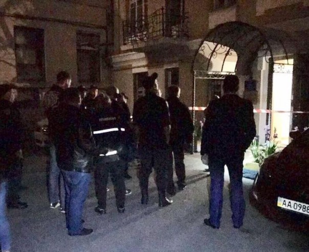 В Киеве в офисе "Конгресса украинских националистов" прогремел взрыв