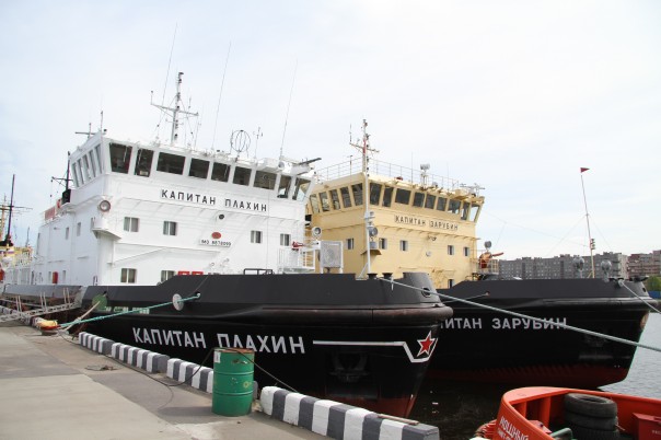 Новый боевой ледокол России "Иван Папанин"