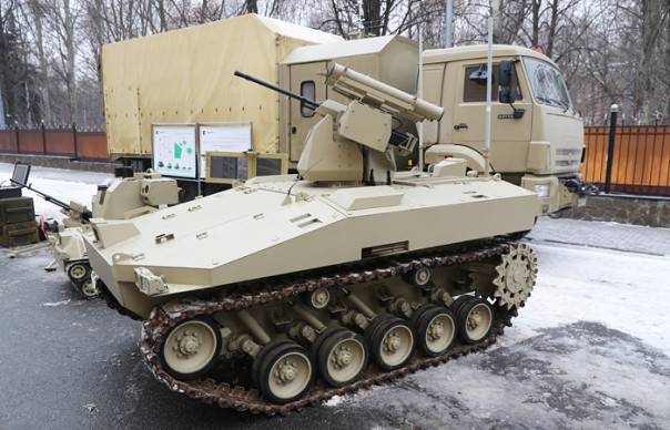 Концерн "Калашников" завершил испытания боевого робота "Соратник"