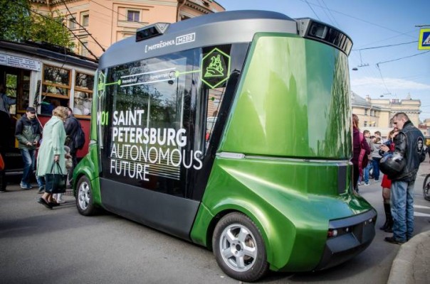 Беспилотные автобусы уже в России